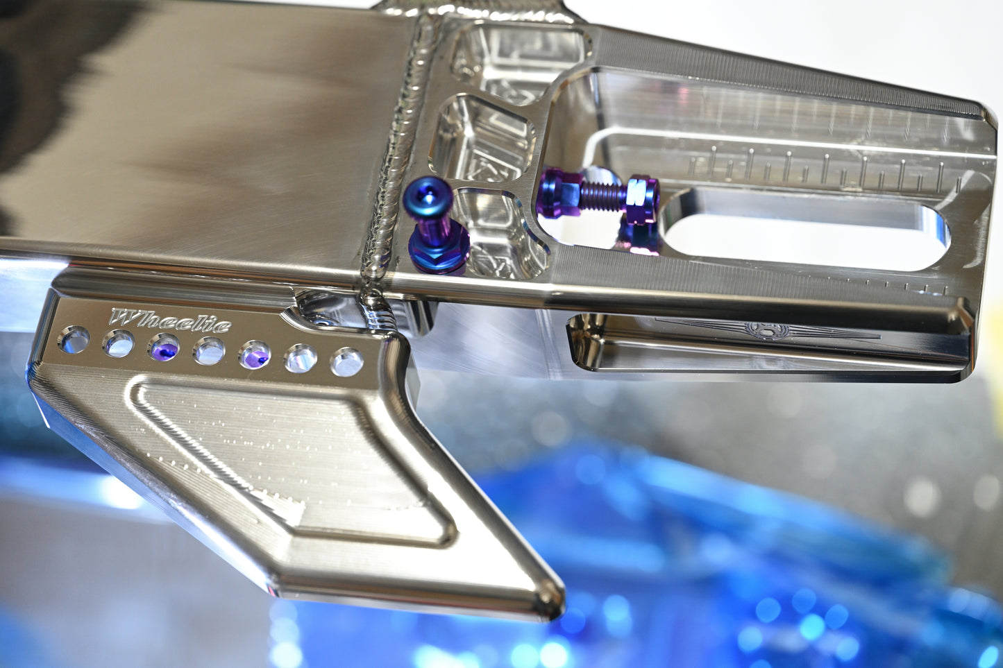 Ti-6Al-4V Wire lock screw for sprocket guard