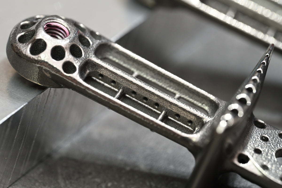 New 3D printed Titanium side cowl stay for SUZUKI GS1200SS (GV78A)