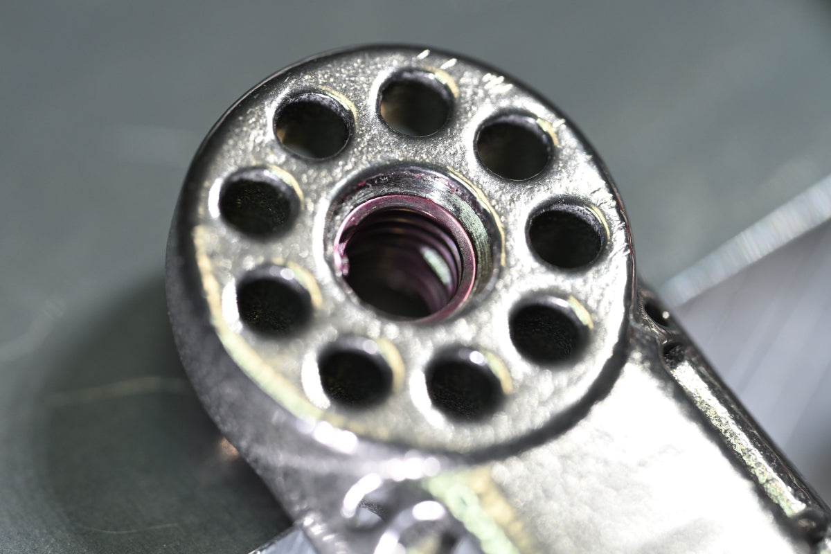 New 3D printed Titanium side cowl stay for SUZUKI GS1200SS (GV78A)